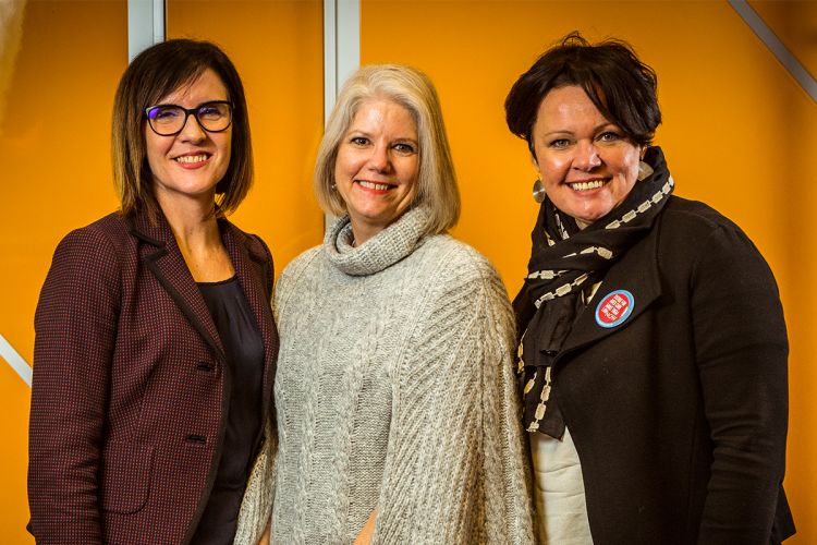 ANMF Federal Secretary Annie Butler and Assistant Secretary Lori-Anne Sharp flank the 2018 Hannah Sellars Job Rep of the Year Terri Swanson